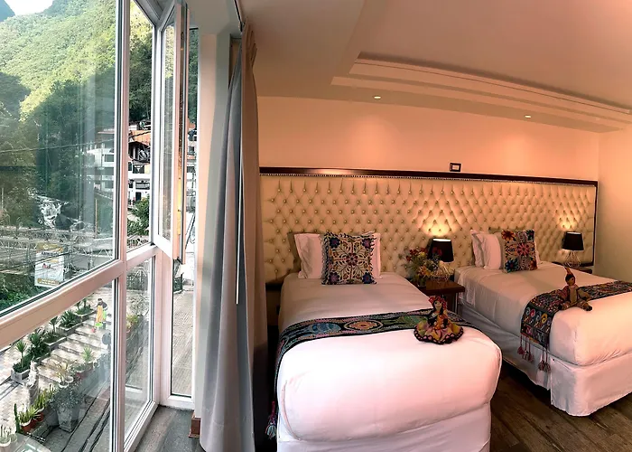 Jaya Boutique Hotel 3*